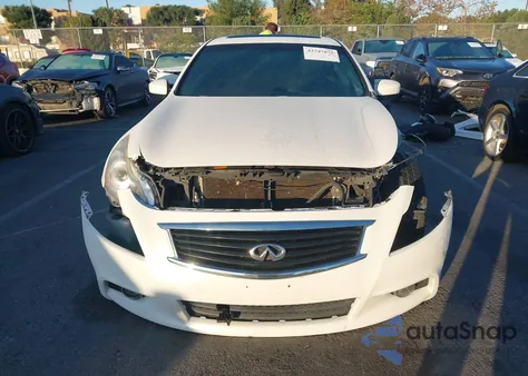 2013 Infiniti G37 Journey z USA, uszkodzony, nr VIN JN1CV6AP0DM711938